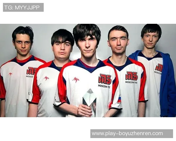 实时新闻聚焦英雄联盟战队WE的灵活战术与团队协作分析